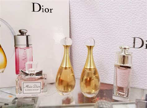 Set Nước Hoa Dior Mini 4 Chai 